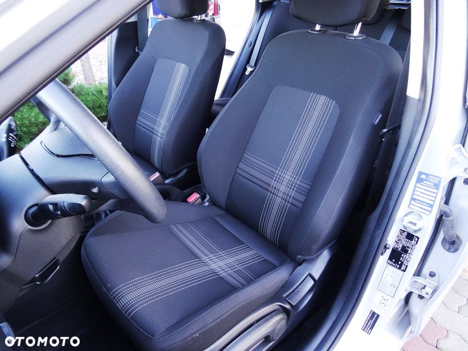 Hyundai i20 1.2 Pure - 20
