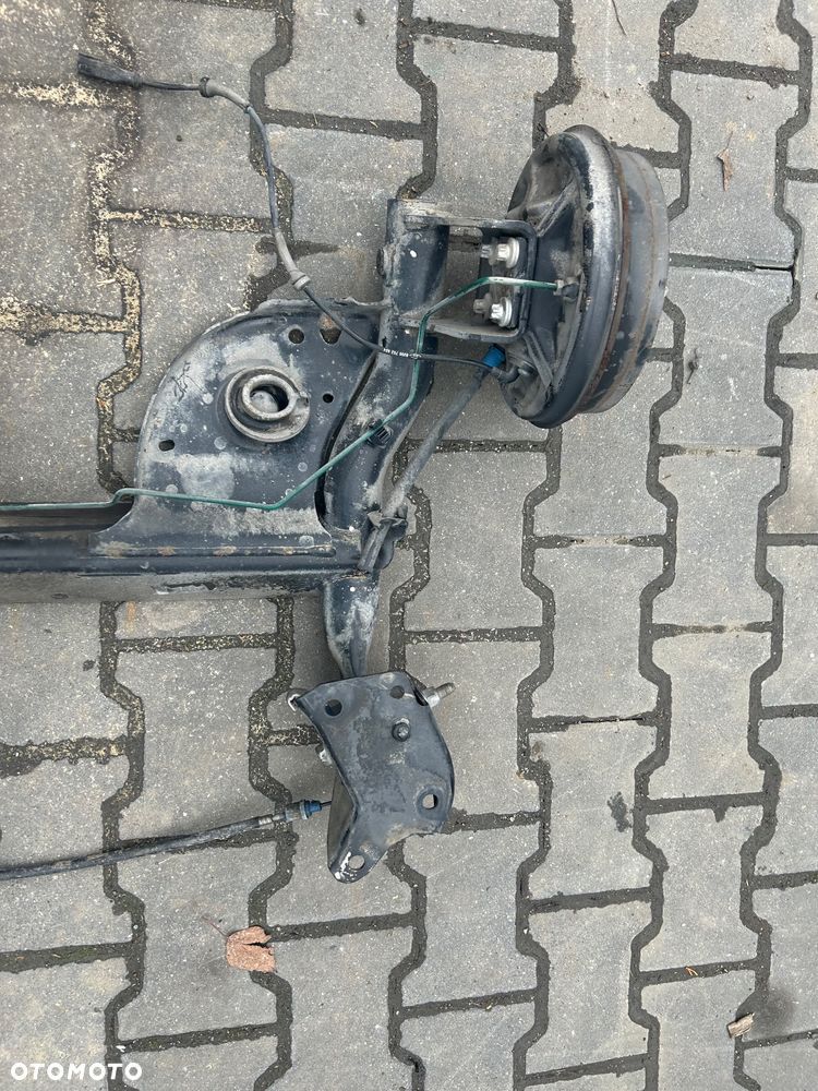 Dacia Sandero Stepway II lift ośka tylna belka zawieszenia tył - 6