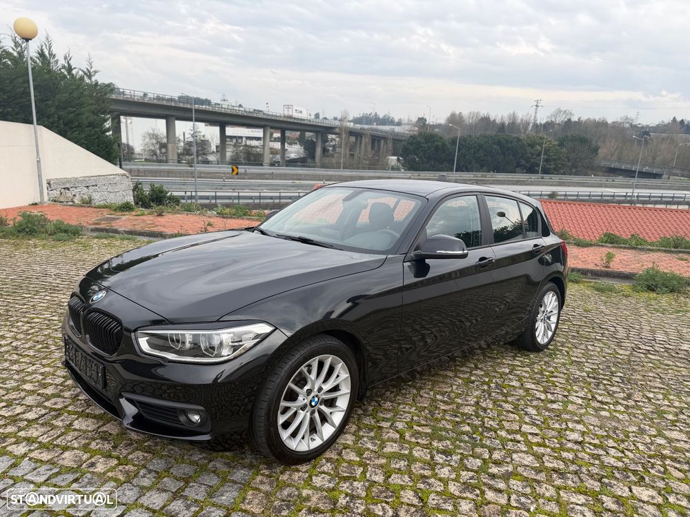 BMW 116 d Sport Line - 1