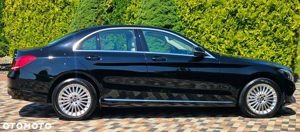 Mercedes-Benz Klasa C 200 4-Matic 9G-TRONIC - 9