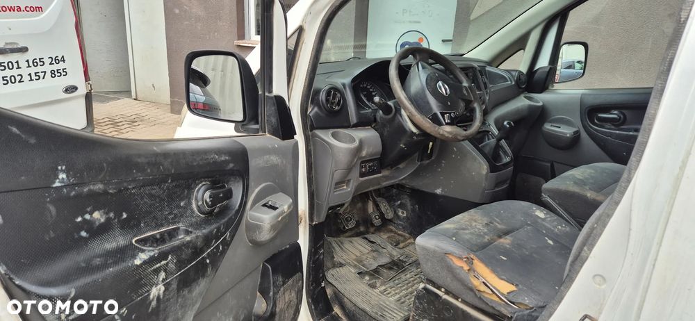 Nissan NV200 - 5