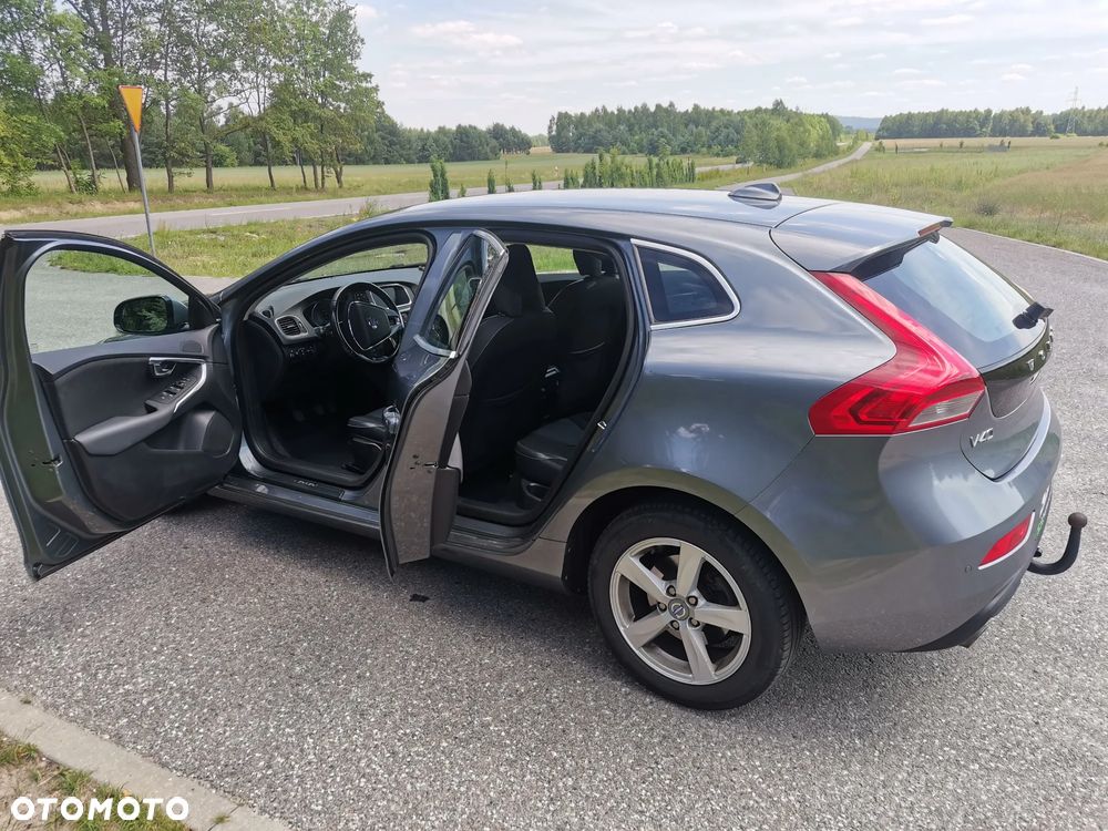 Volvo V40 D4 Drive-E Momentum - 5