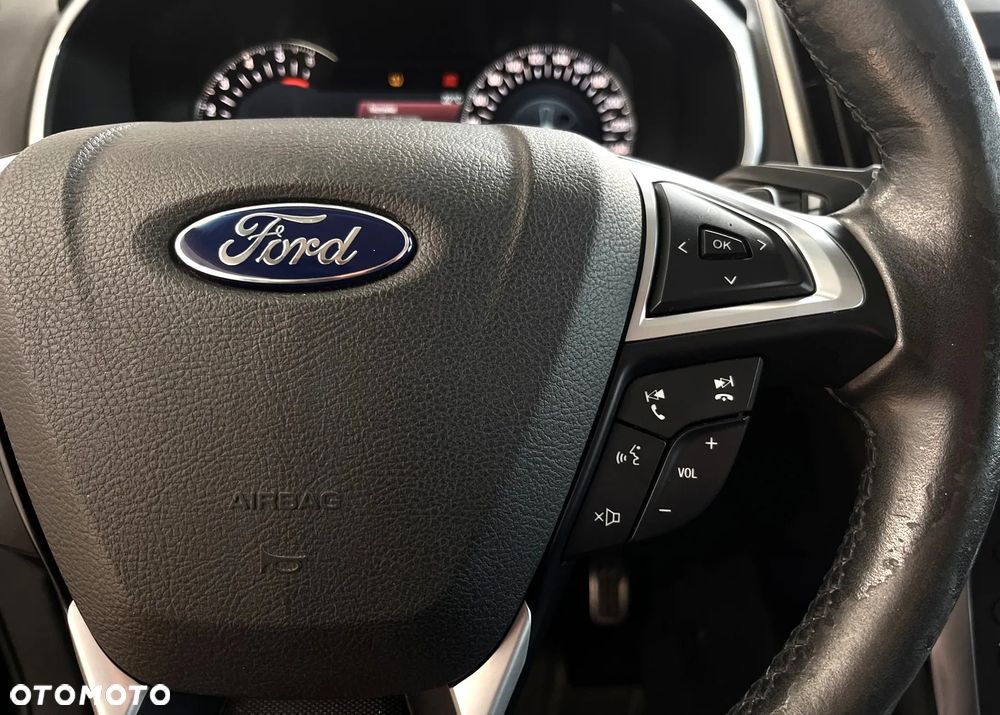 Ford Edge 2.0 TDCi Bi-Turbo 4x4 ST-LINE - 15