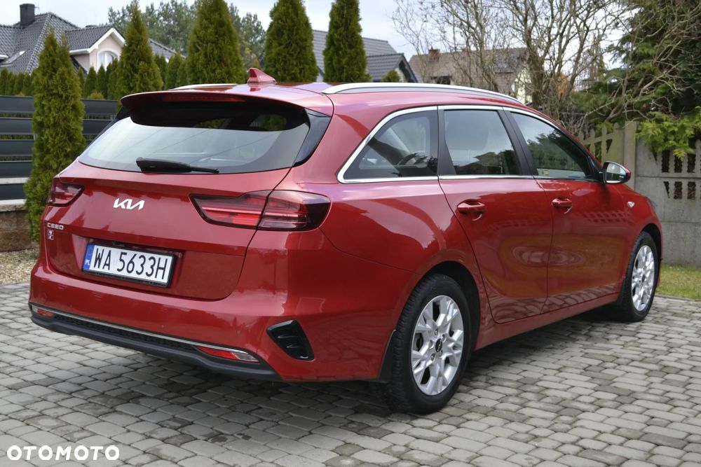 Kia Ceed 1.5 T-GDI M DCT - 14
