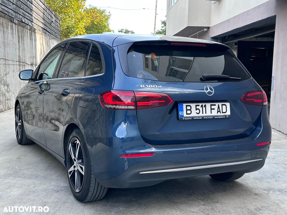 Mercedes-Benz B 180 d - 16