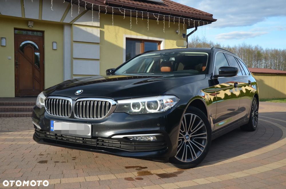 BMW Seria 5 520d M Sport - 10