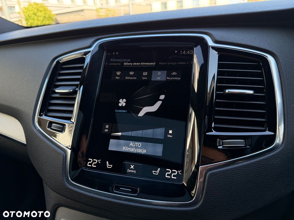 Volvo XC 90 T8 AWD Twin Engine Geartronic RDesign - 28