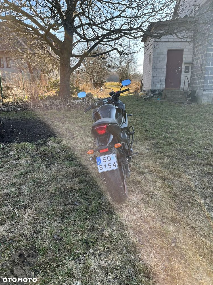 Yamaha XJ - 12