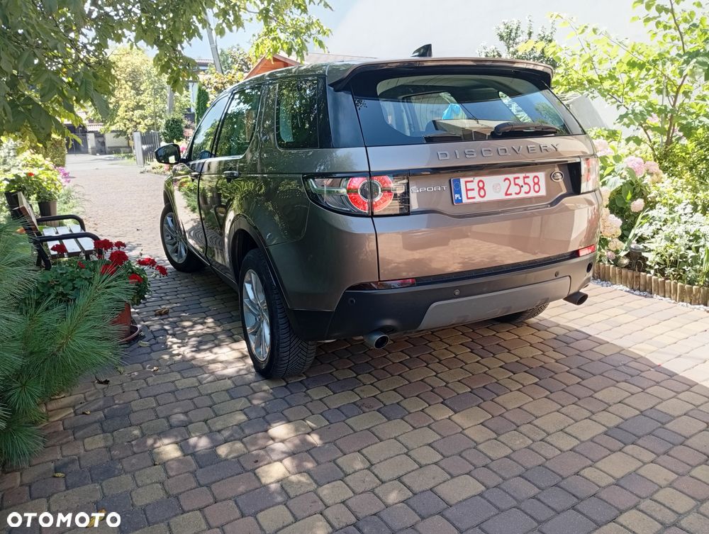 Land Rover Discovery Sport 2.0 TD4 HSE Luxury - 16
