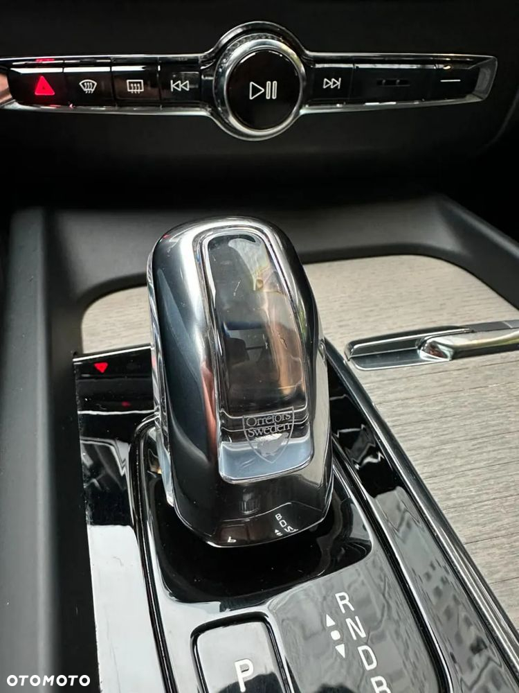 Volvo XC 60 T8 Twin Engine AWD Geartronic Inscription - 13