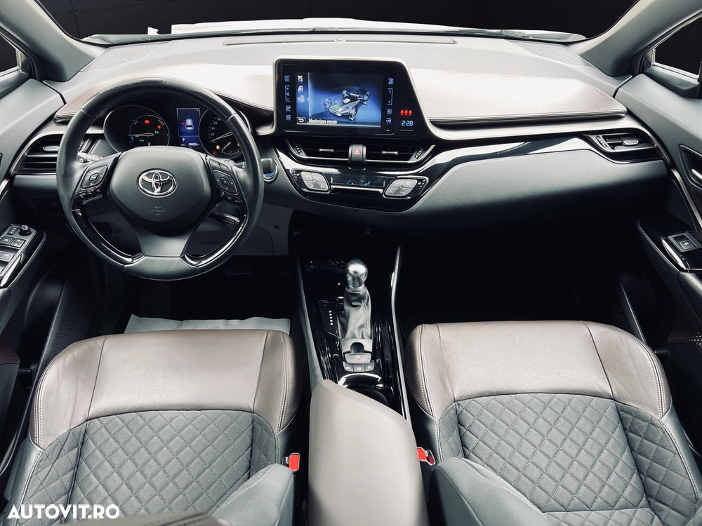 TOYOTA C-HR 2019 — imagine 12