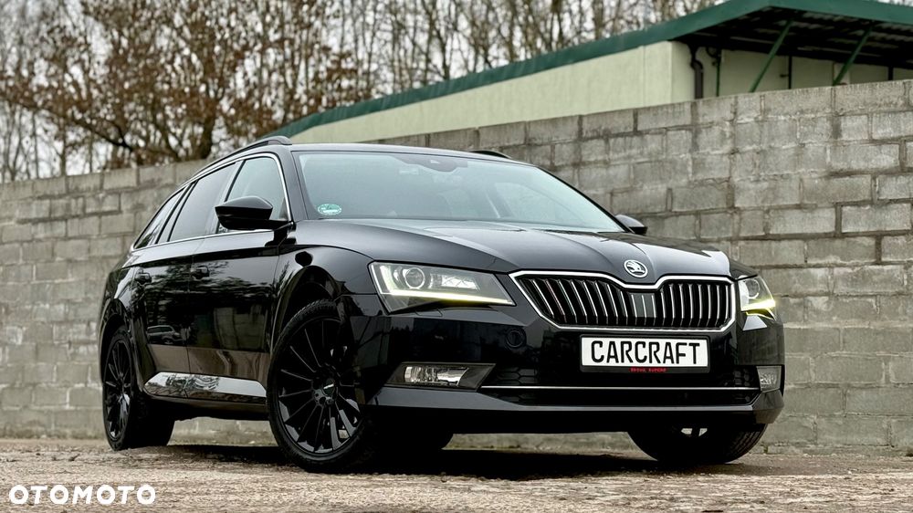 Skoda Superb 2.0 TDI DSG Ambition - 29