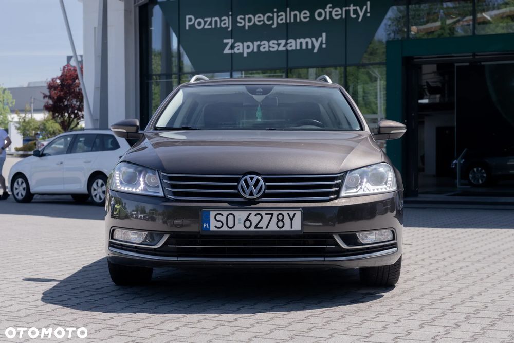 Volkswagen Passat 2.0 TDI DSG BlueMotion Technology Exclusive - 3