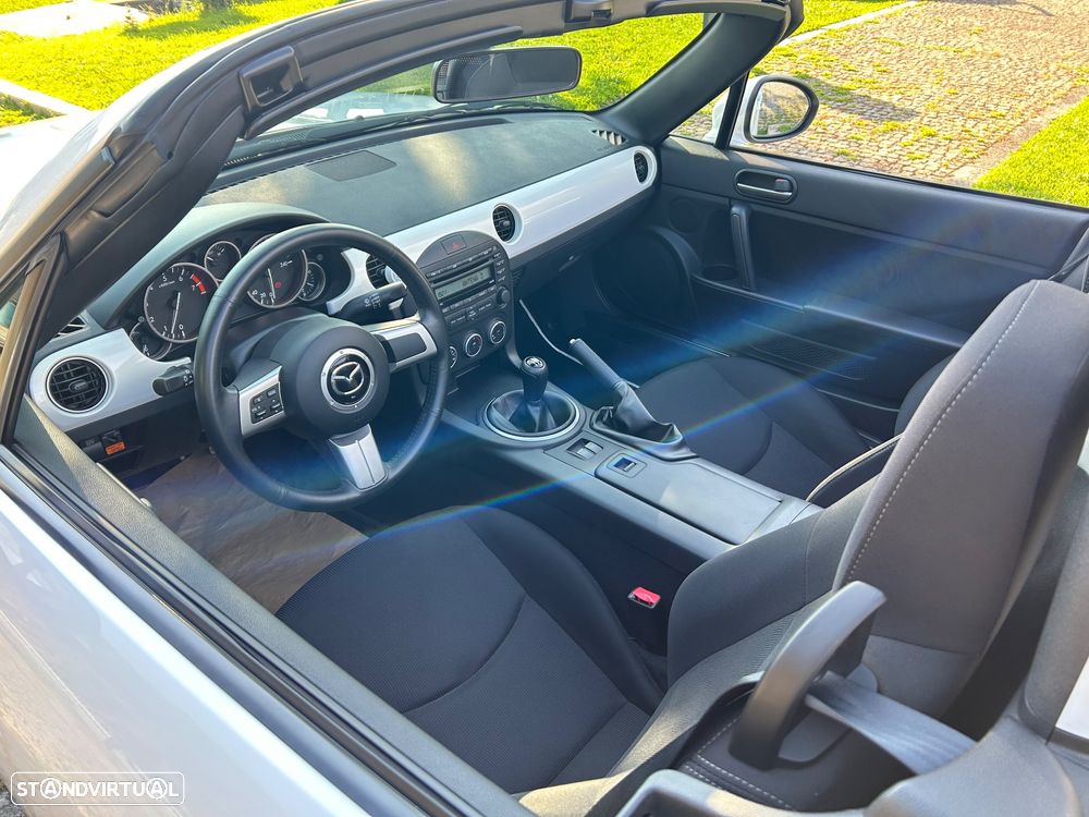 Mazda MX-5 MZR 1.8 20º Aniversário - 6
