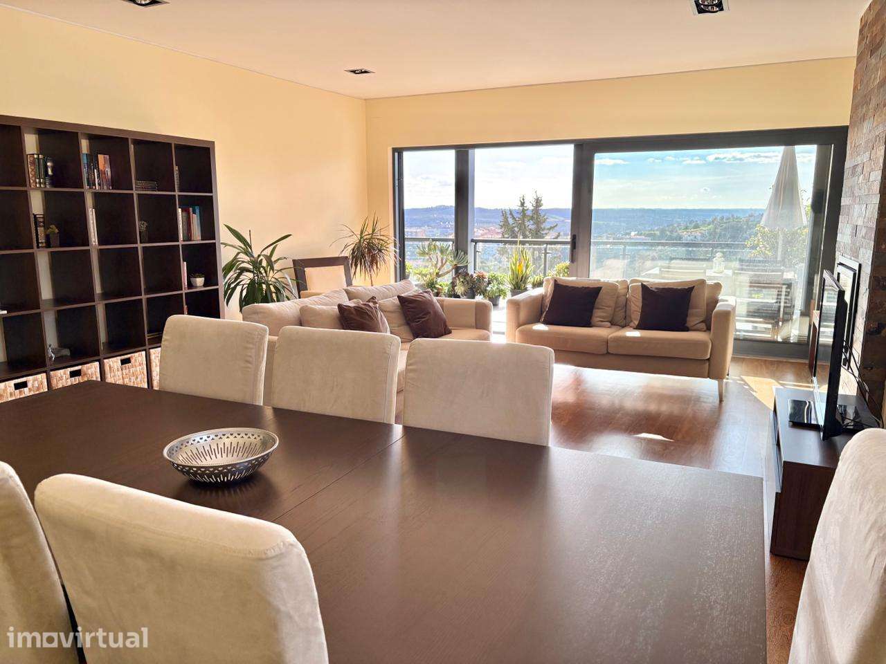 Apartamento T3 no Centro de Abrantes — Espaço, Conforto e Localização - Grande imagem: 3/22