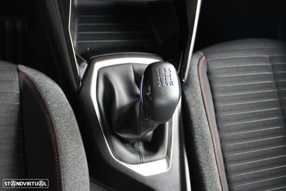 Peugeot 208 1.2 PureTech Active Pack - 34