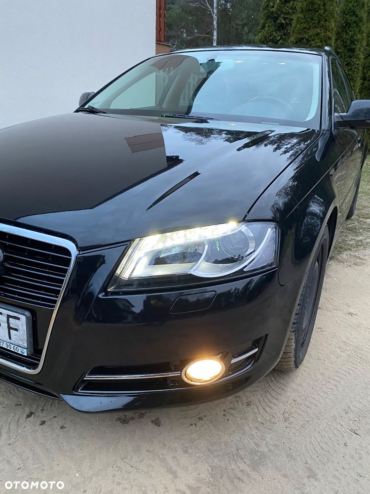 Audi A3 Sportback - 8