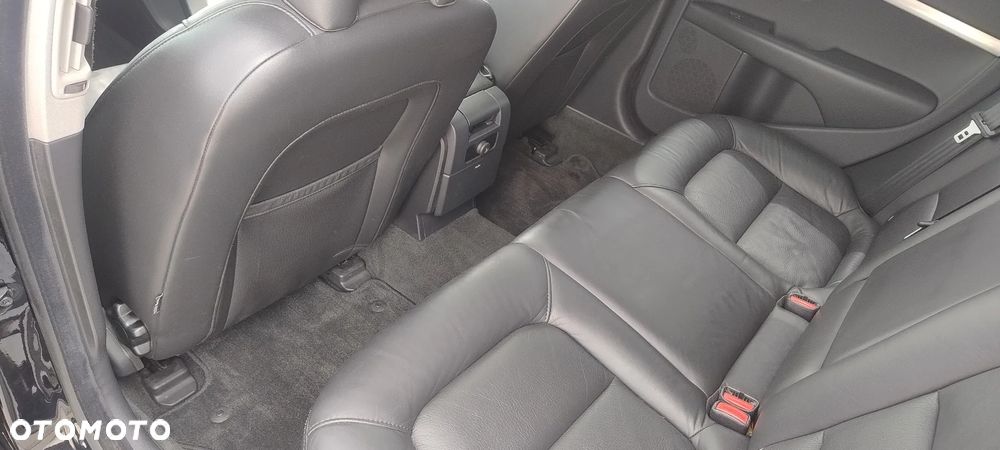Volvo V70 DRIVe Momentum - 12