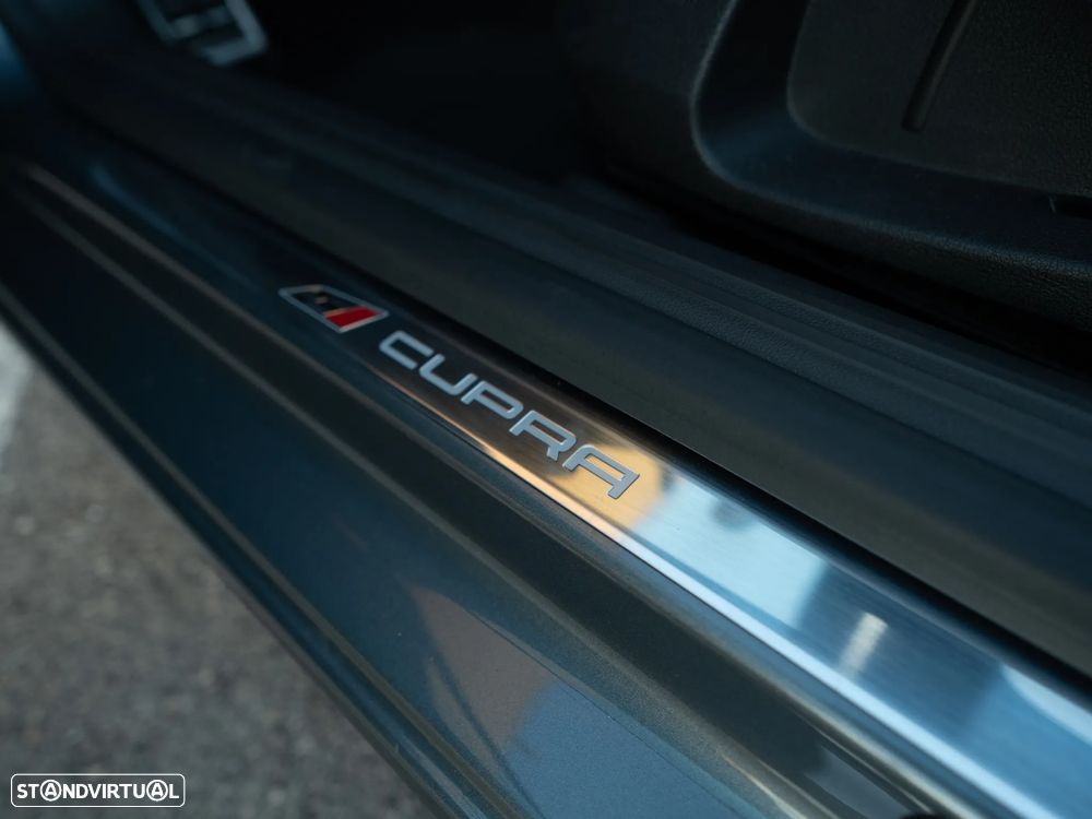 SEAT Leon 2.0 TSI Cupra DSG S/S - 17
