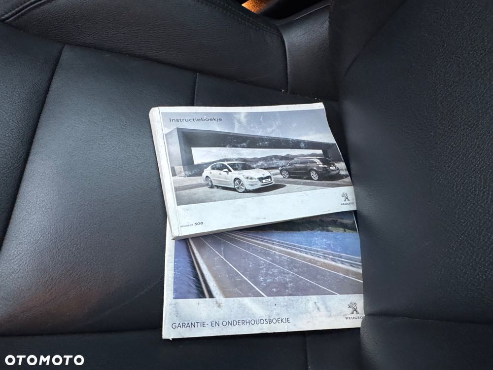 Peugeot 508 1.6 T Allure - 31