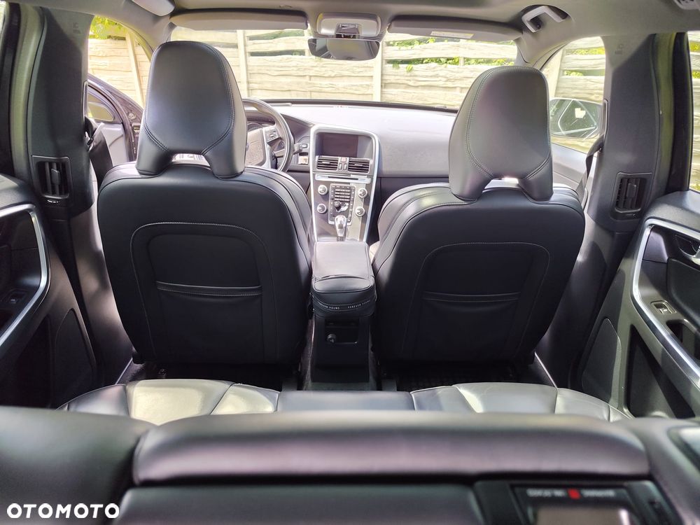 Volvo XC 60 - 23