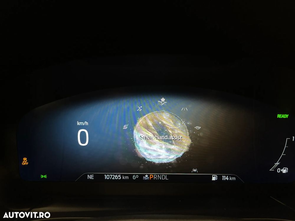 Ford Kuga 2.5 Duratec FHEV 4x4 ST-LINE X - 30