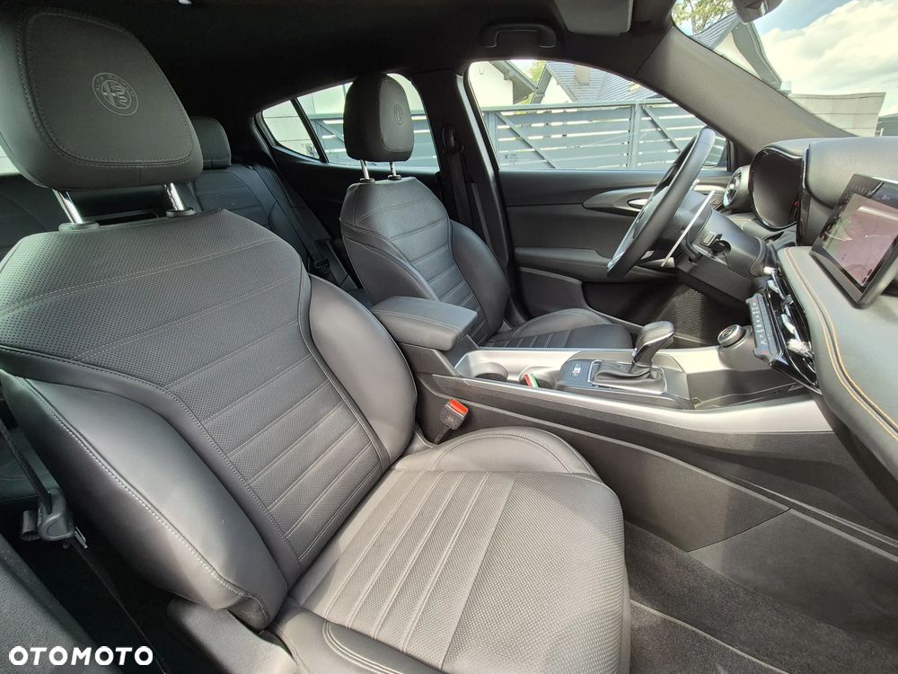 Alfa Romeo Tonale 1.3 VGT Q4 Edizione Speciale - 33