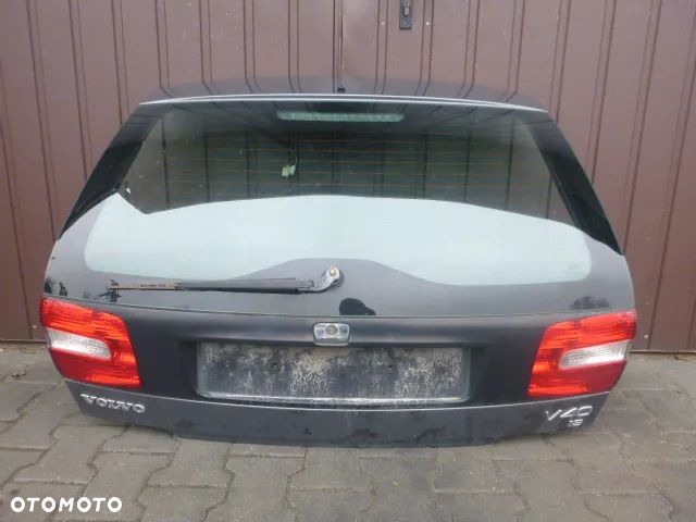 KLAPA TYŁ TYLNA VOLVO V40 KOMPLETNA 96-04 CZARNA