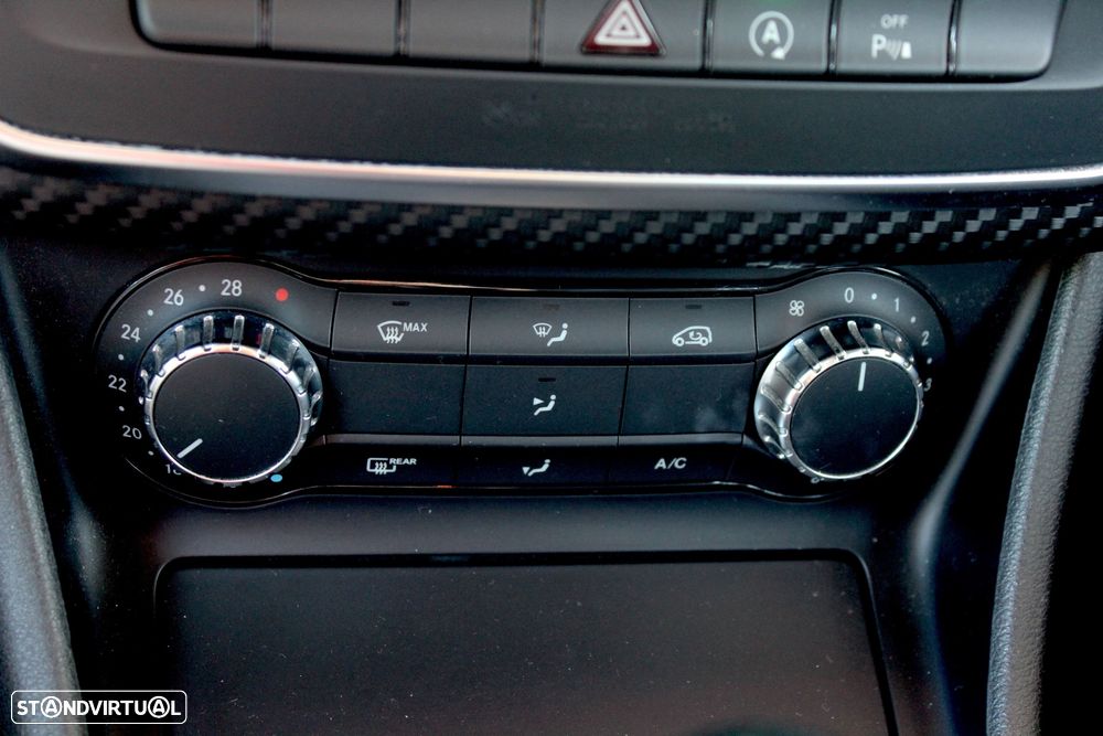 Mercedes-Benz A 180 CDI BE Edition AMG Line - 17