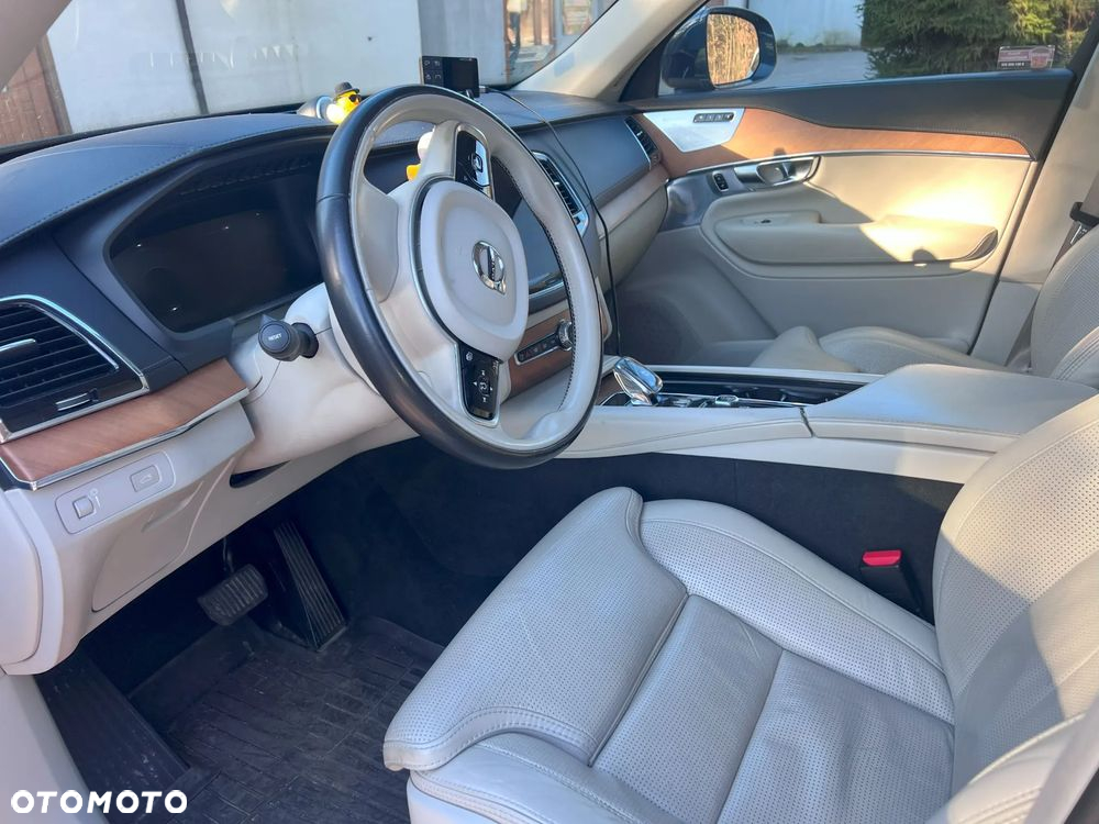 Volvo XC 90 D5 AWD Inscription 7os - 4