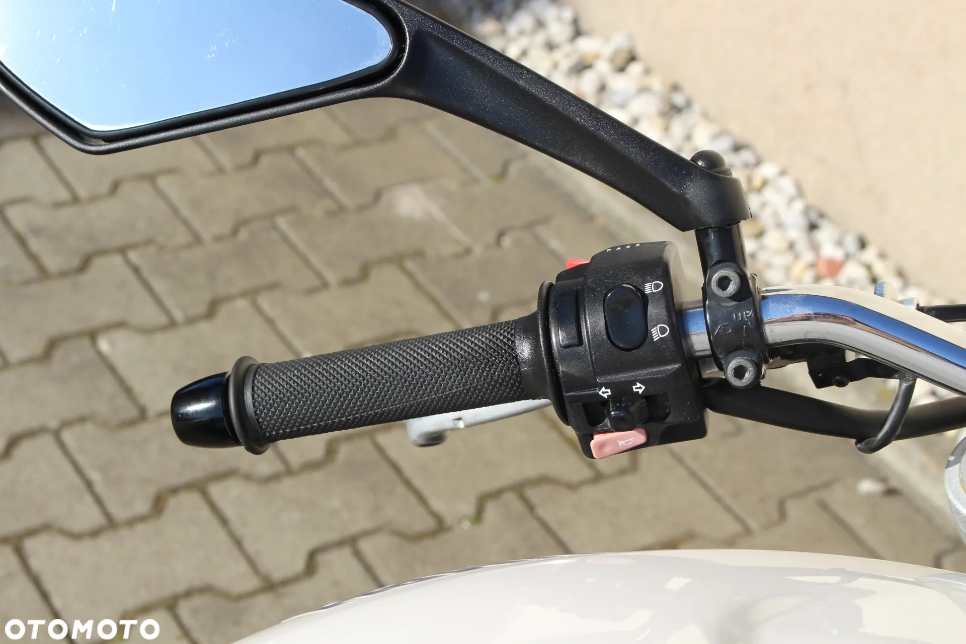Triumph Speed Triple - 25