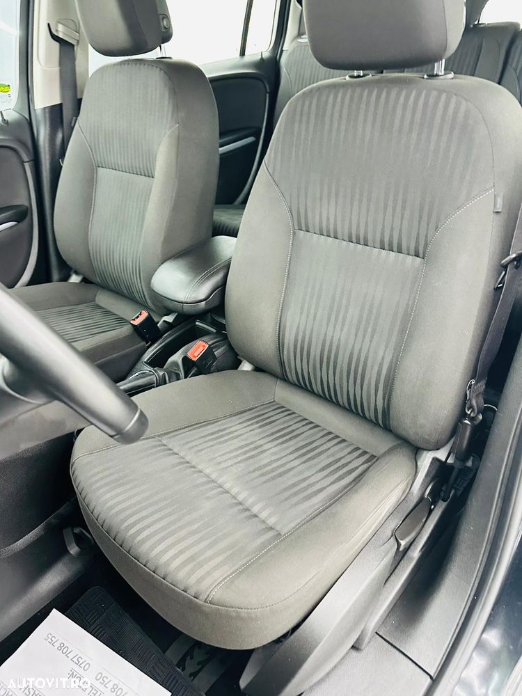 Opel Zafira Tourer 2.0 CDTI ECOFLEX Start/Stop Active - 14