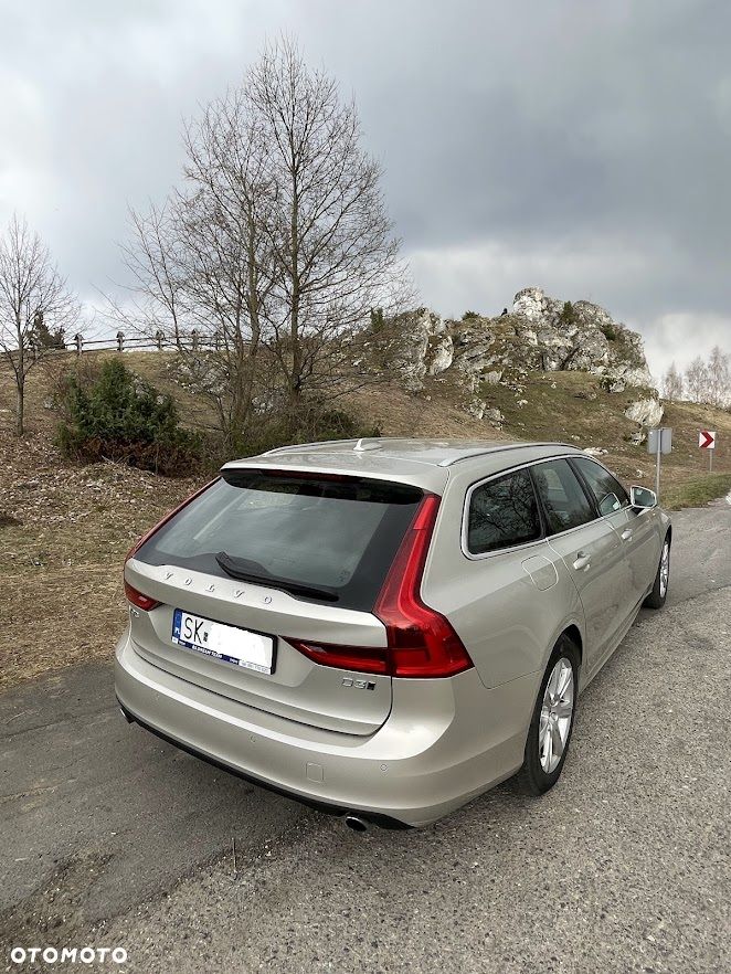 Volvo V90 D3 AWD Momentum Pro - 7