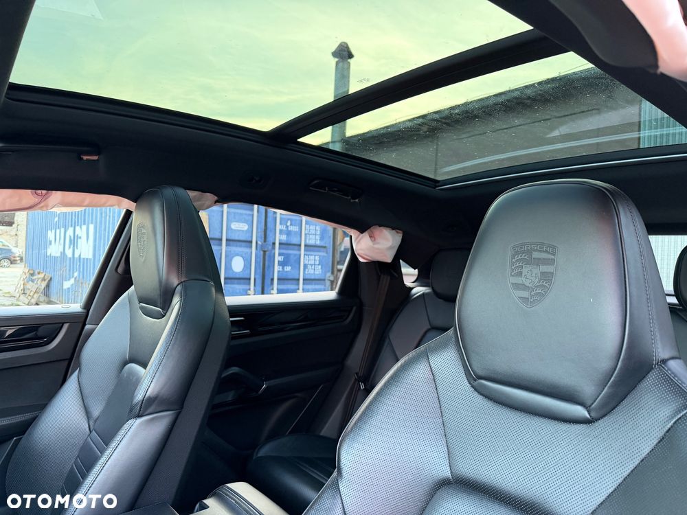 Porsche Cayenne E-Hybrid Tiptronic S Platinum Edition - 22