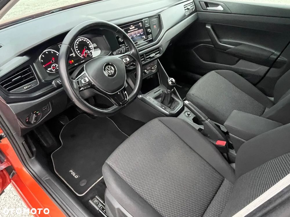 Volkswagen Polo 1.0 Life - 13