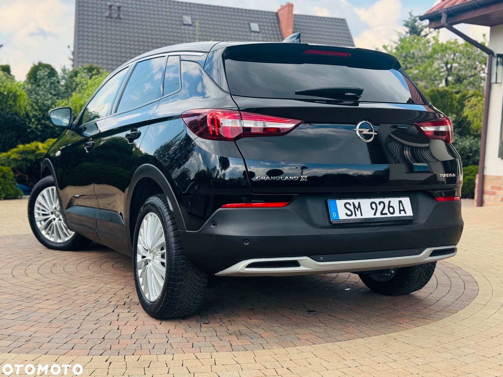 Opel Grandland X 1.6 D Start/Stop Automatik Business Edition - 1