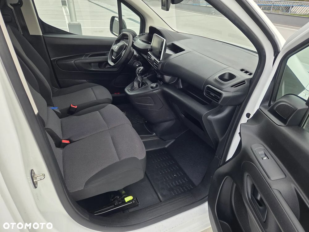 Peugeot Partner - 8