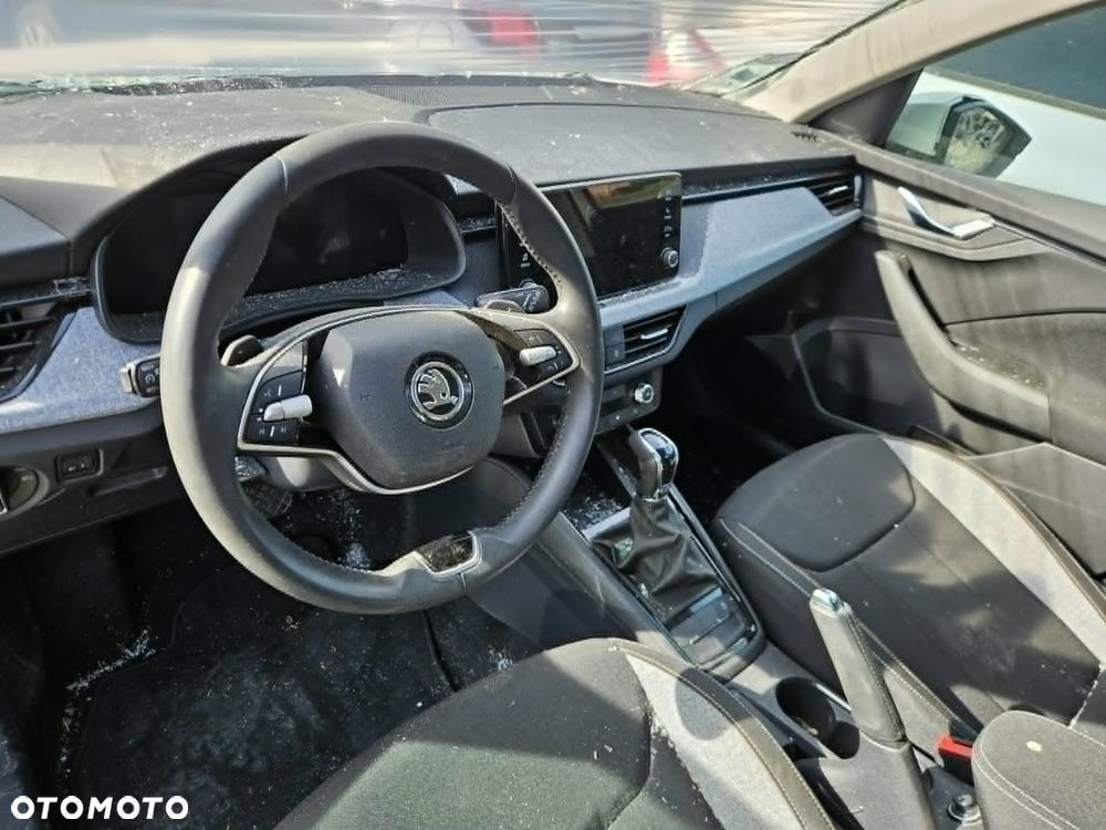 Skoda Kamiq 1.0 TSI DSG Active - 11