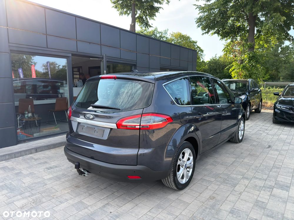 Ford S-Max 2.0 Titanium - 13