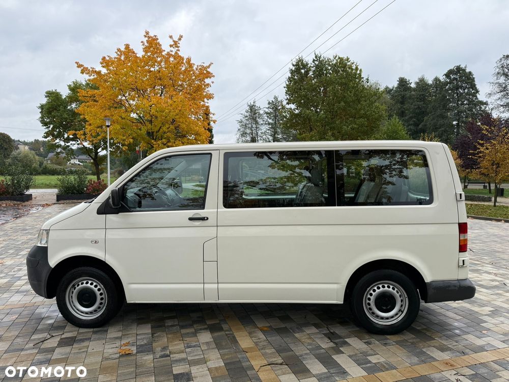 Volkswagen Transporter T5 TDI L2H1 Silverline - 5