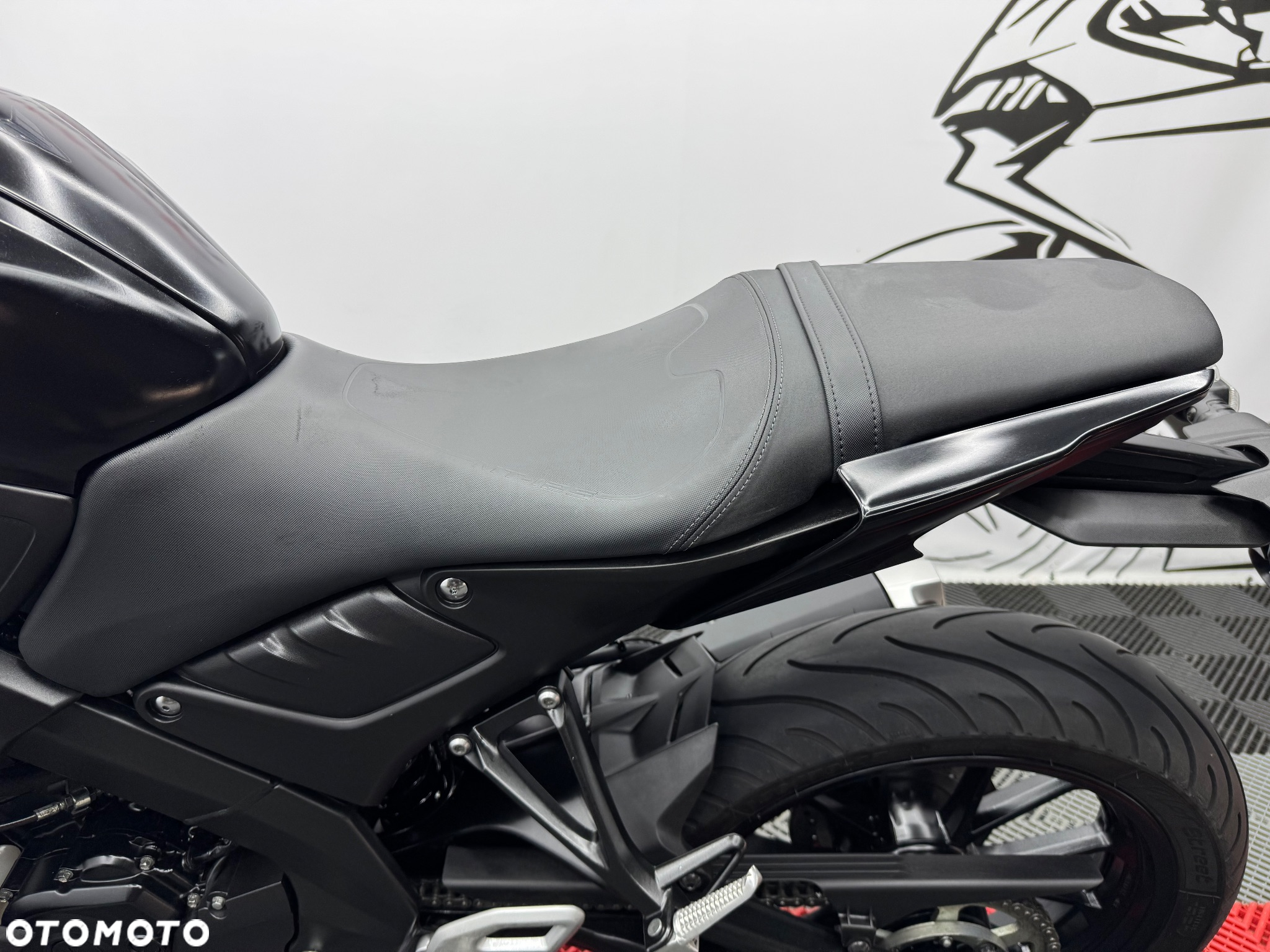 Yamaha MT - 13