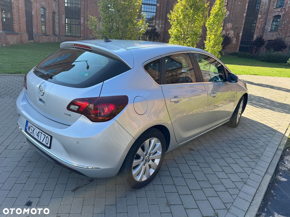 Opel Astra 1.6 CDTI Cosmo - 20