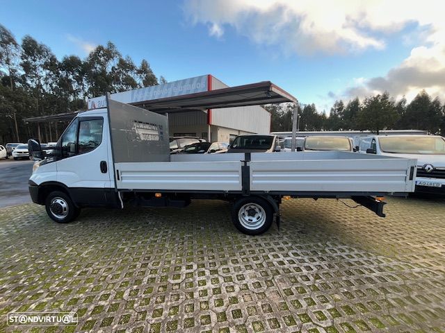 Iveco DAILY 50-180cv Caixa Automática - 4