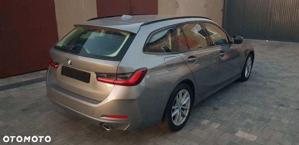 BMW Seria 3 318d MHEV Business Edition - 38