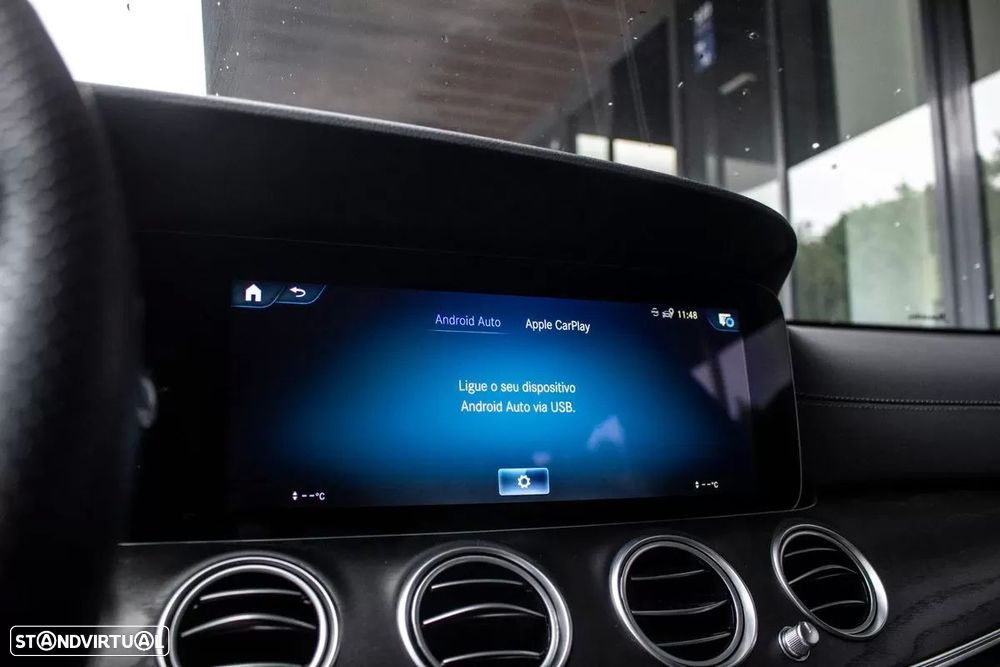 Mercedes-Benz E 300 e AMG Line - 50