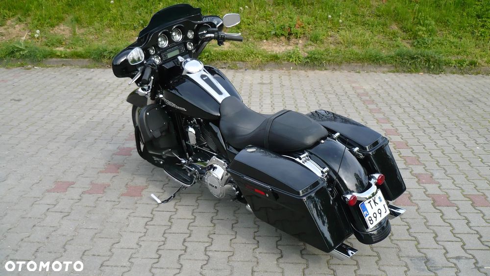 Harley-Davidson Touring Street Glide - 9