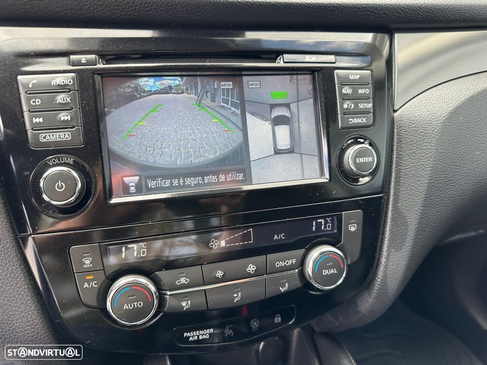 Nissan Qashqai 1.5 dCi N-Connecta 18 - 13