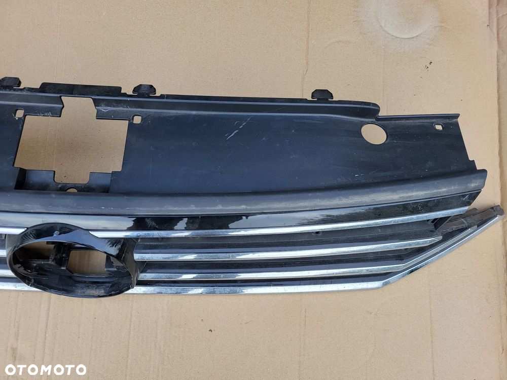 ATRAPA GRILL VW PASSAT B8 LIFT R LINE - 10