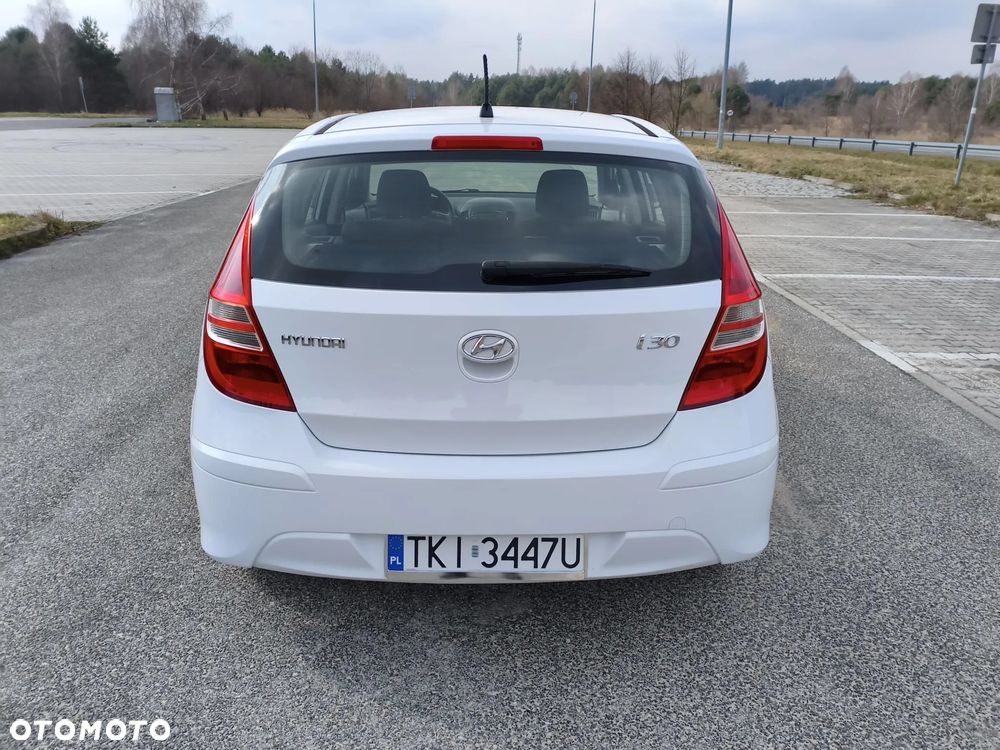 Hyundai i30 1.6 CRDi Edition 20 - 13