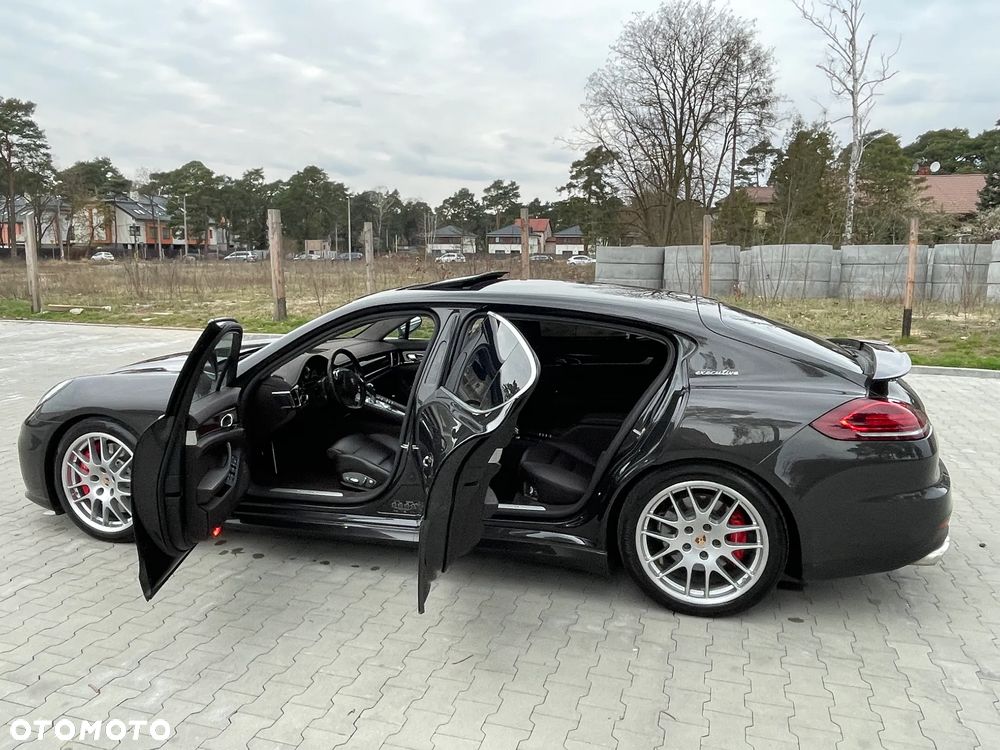 Porsche Panamera Turbo Executive PDK - 1